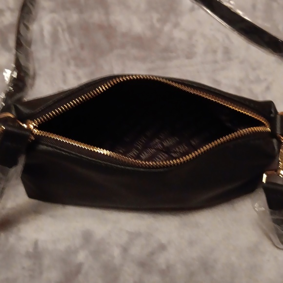 Steve Madden Black Crossbody Purse - Picture 8 of 10